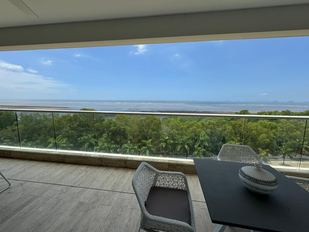 Property at paseo del mar, costa del este