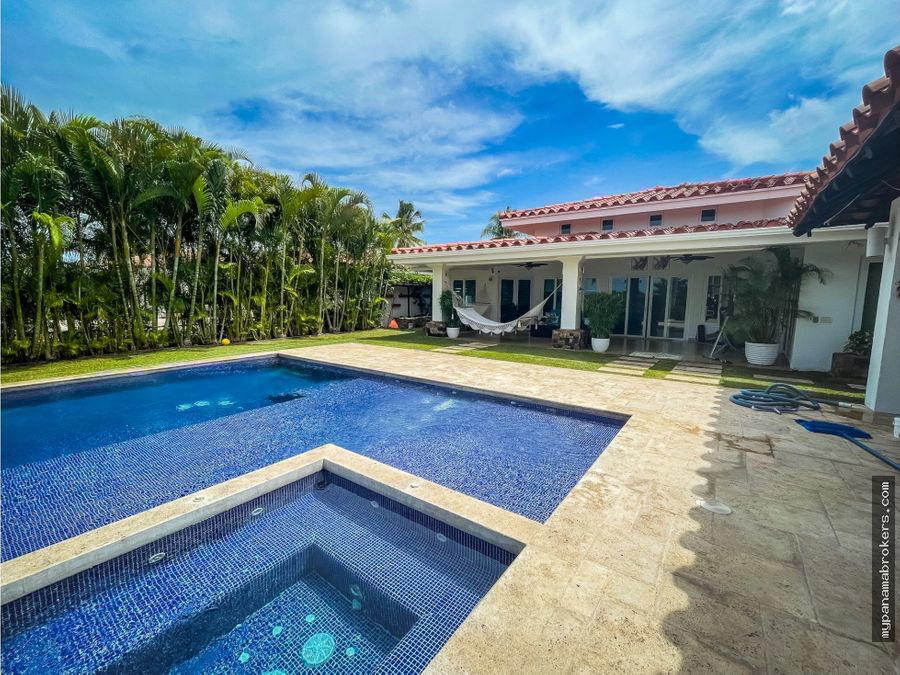 Casa en Vista Mar Golf, Beach & Marina Resort