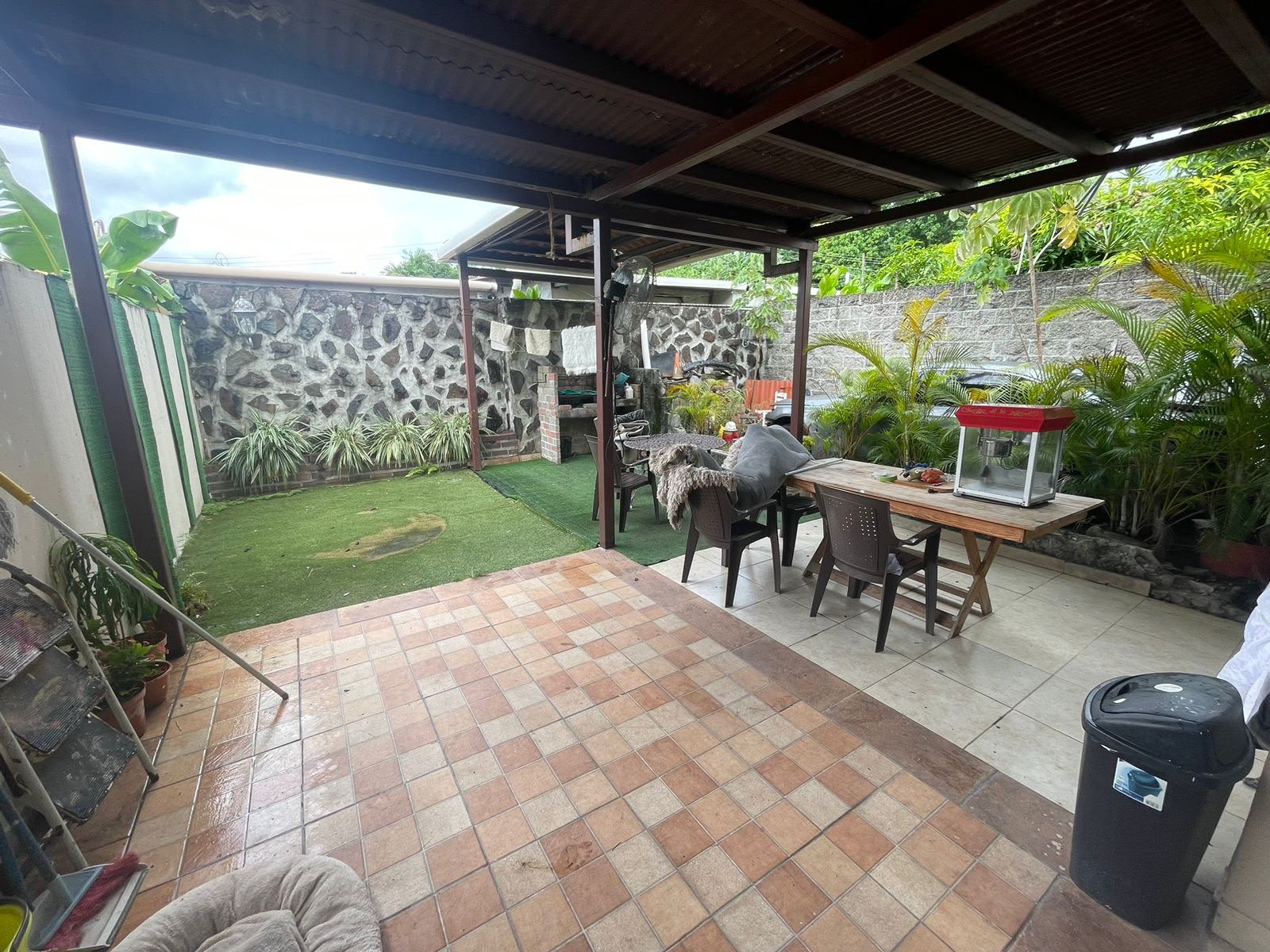 Property at avenida pedro j. amelio altos de cerro viento