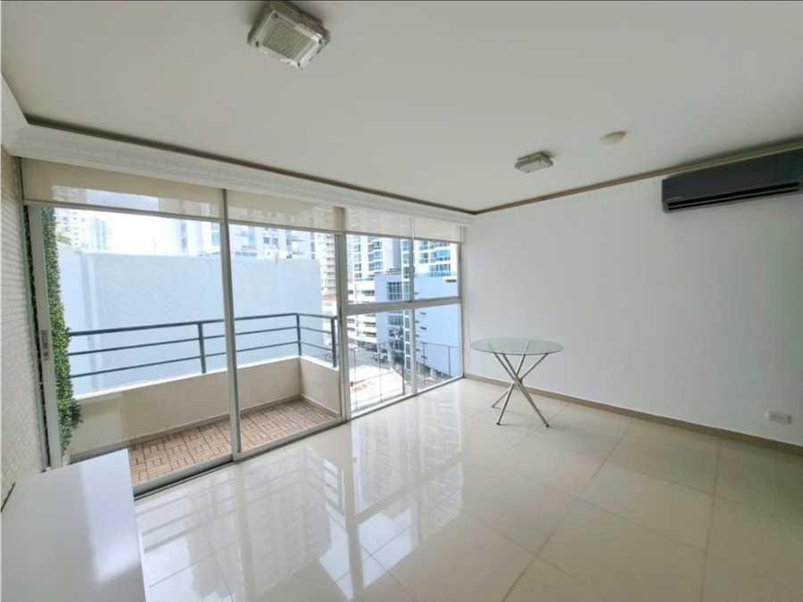 Apartment at Panamá