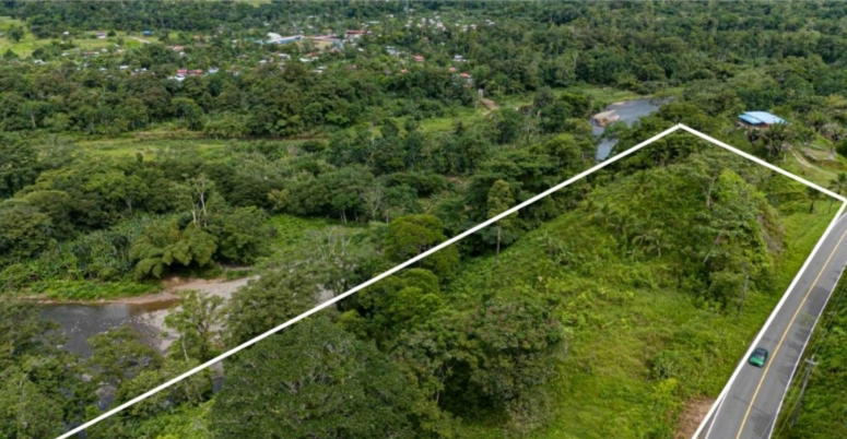 Property at punta peña, pueblo nuevo