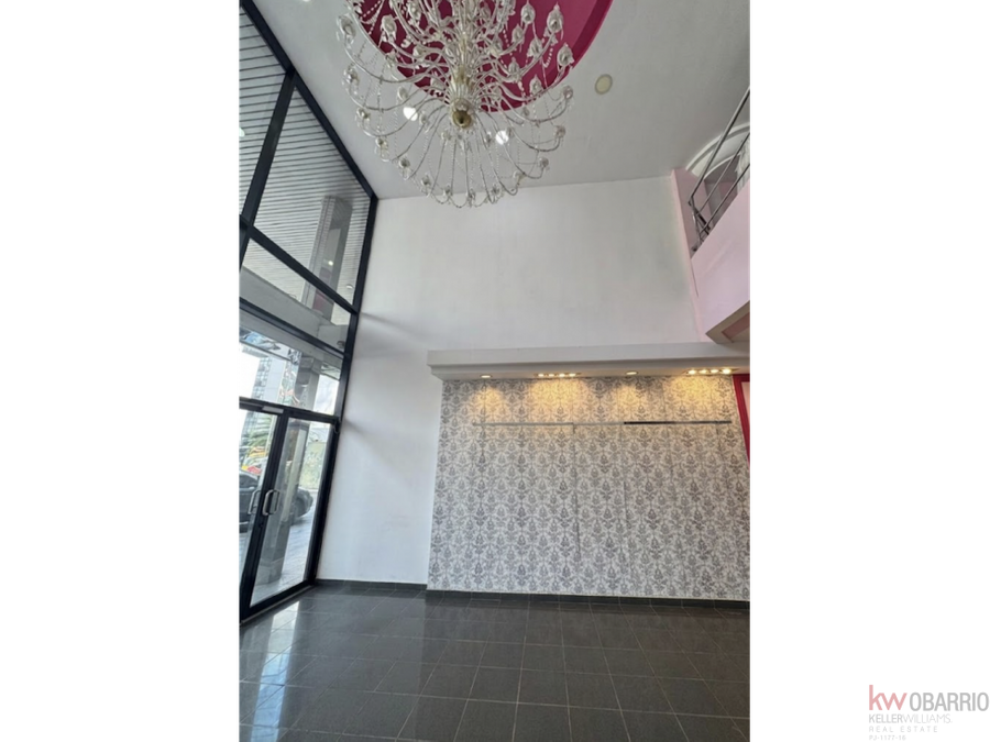 Commercial at Panamá