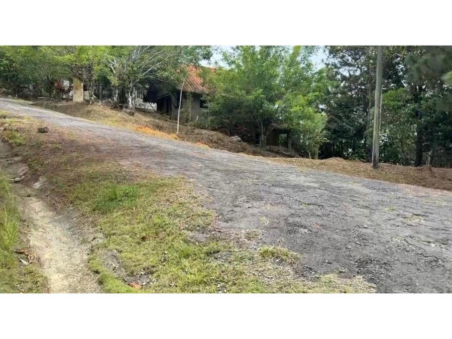 Land at Panamá