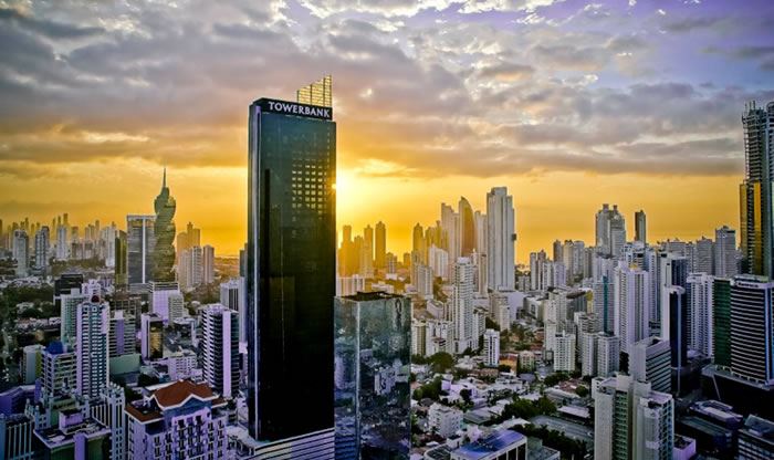 Edificio en ph tower financial center