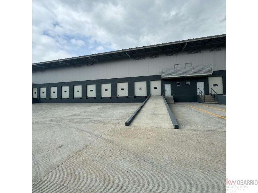 Warehouse at Panamá