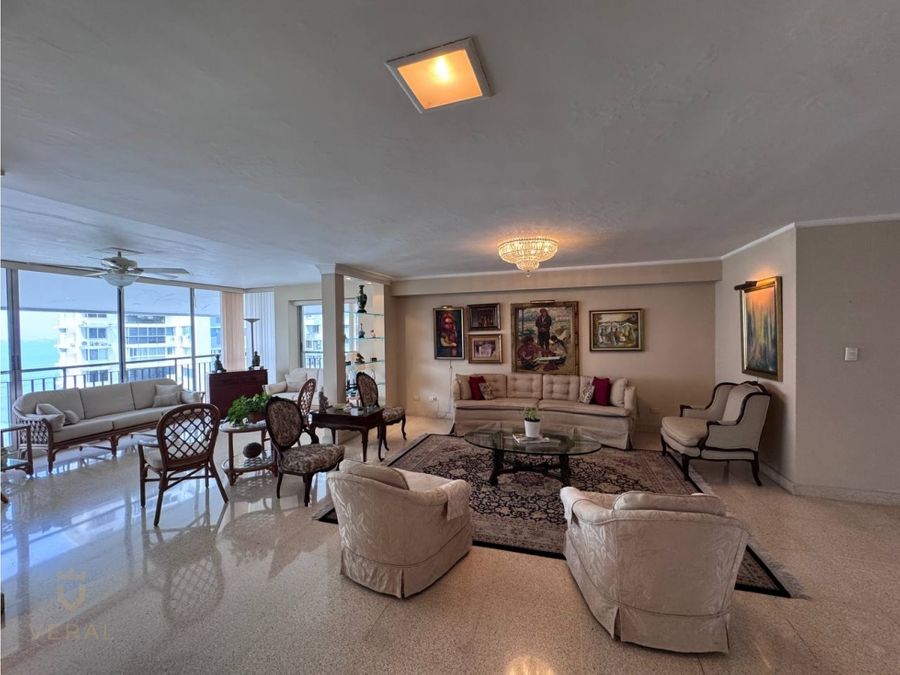 Apartment at Panamá