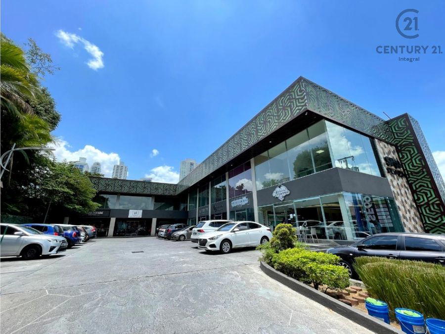 Commercial at Panamá