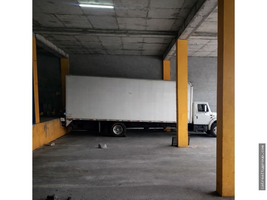 Bodega en Colón