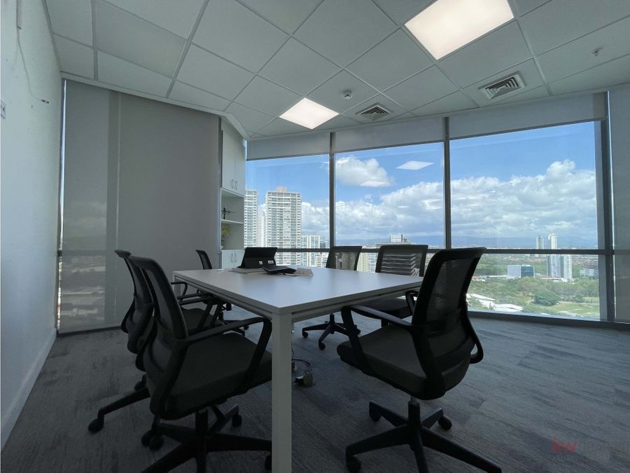 Office at Panamá