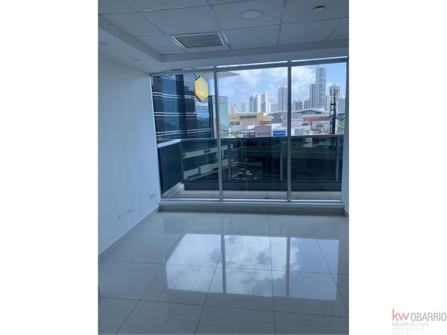 Office at Panamá