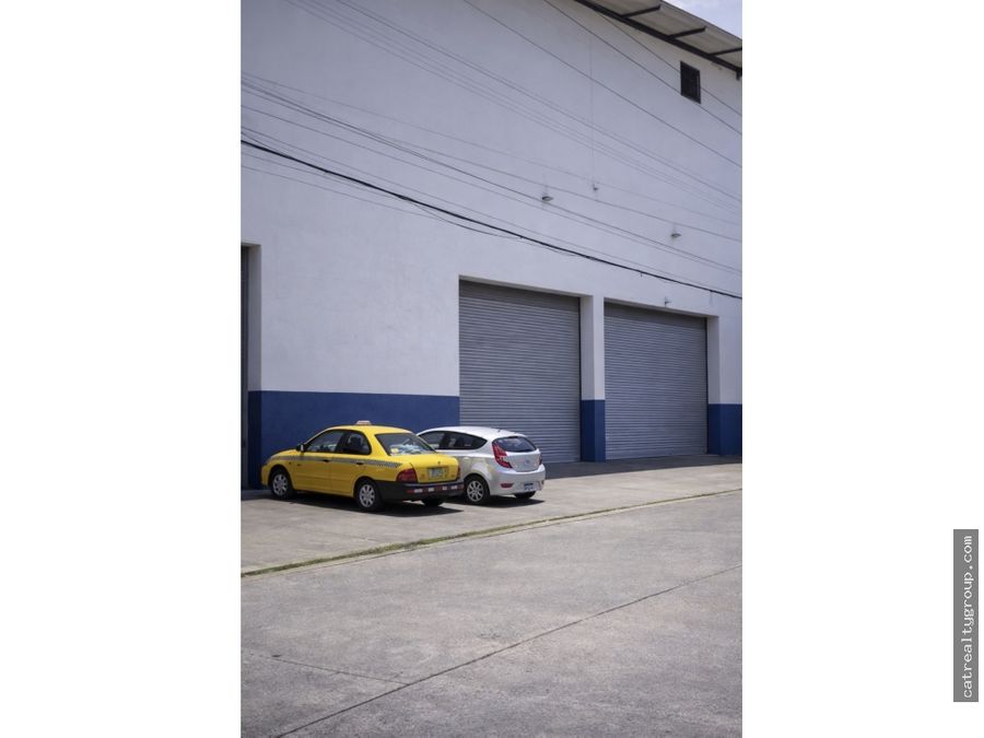 Warehouse at Colón