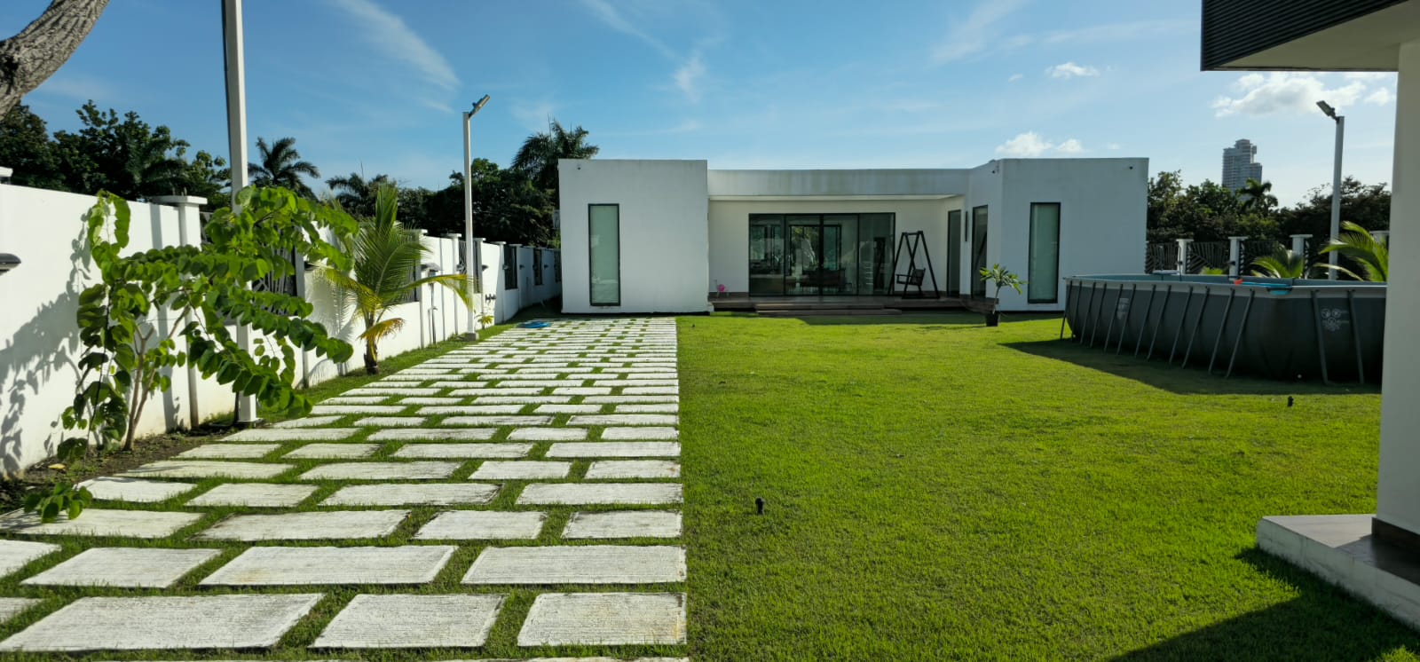 Propiedad en coronado, avenida boulevard