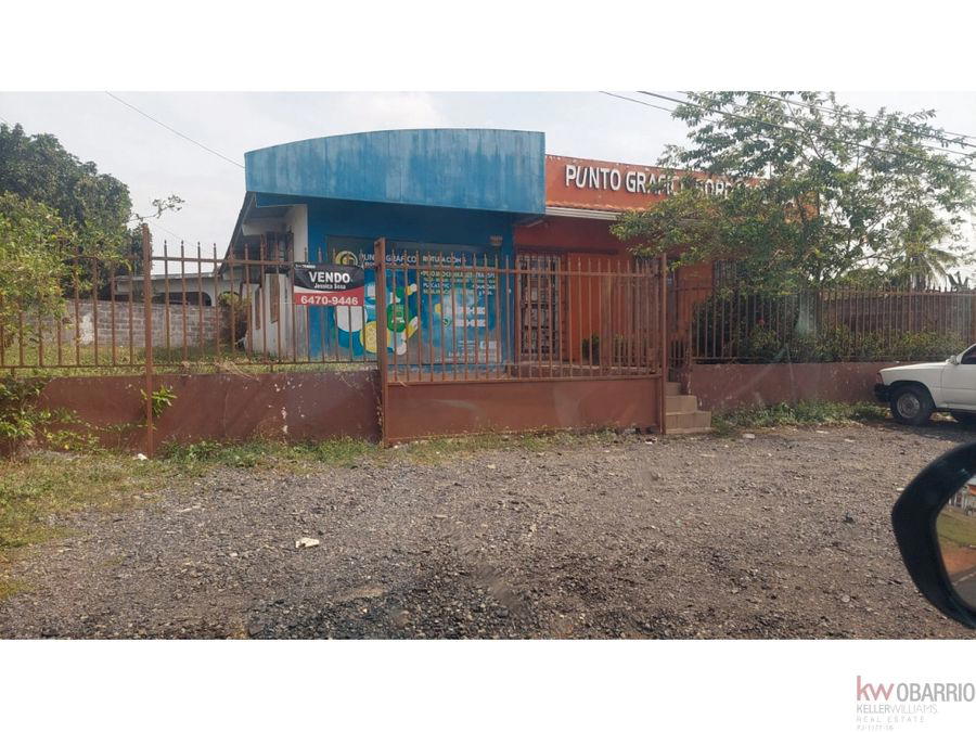 Commercial at La Chorrera