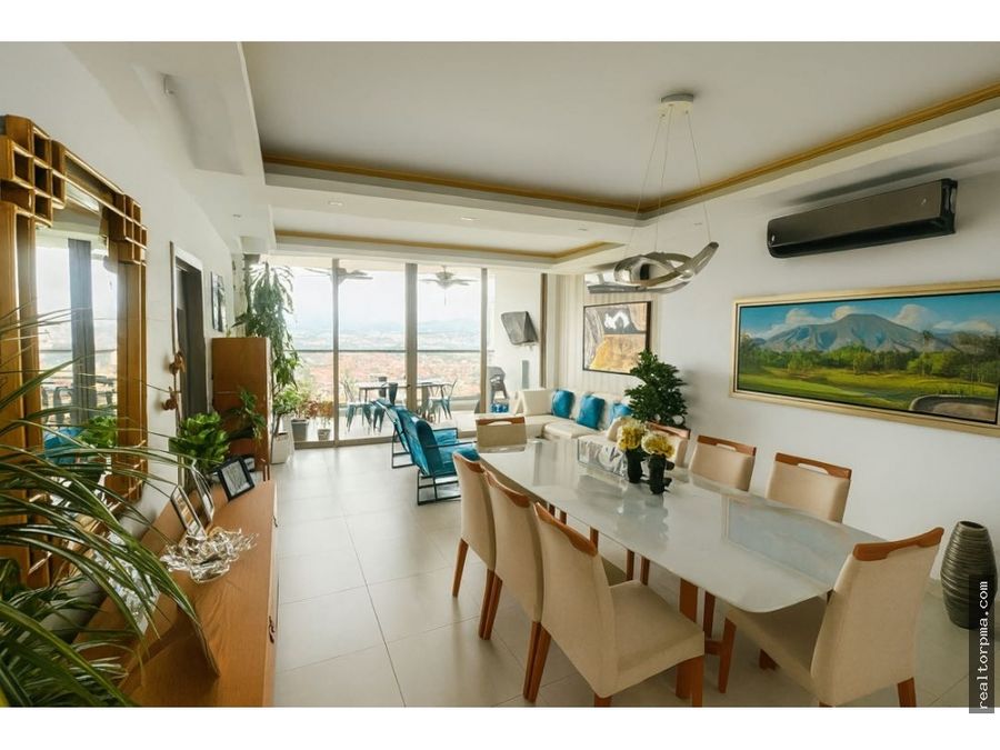 Apartment at Panamá