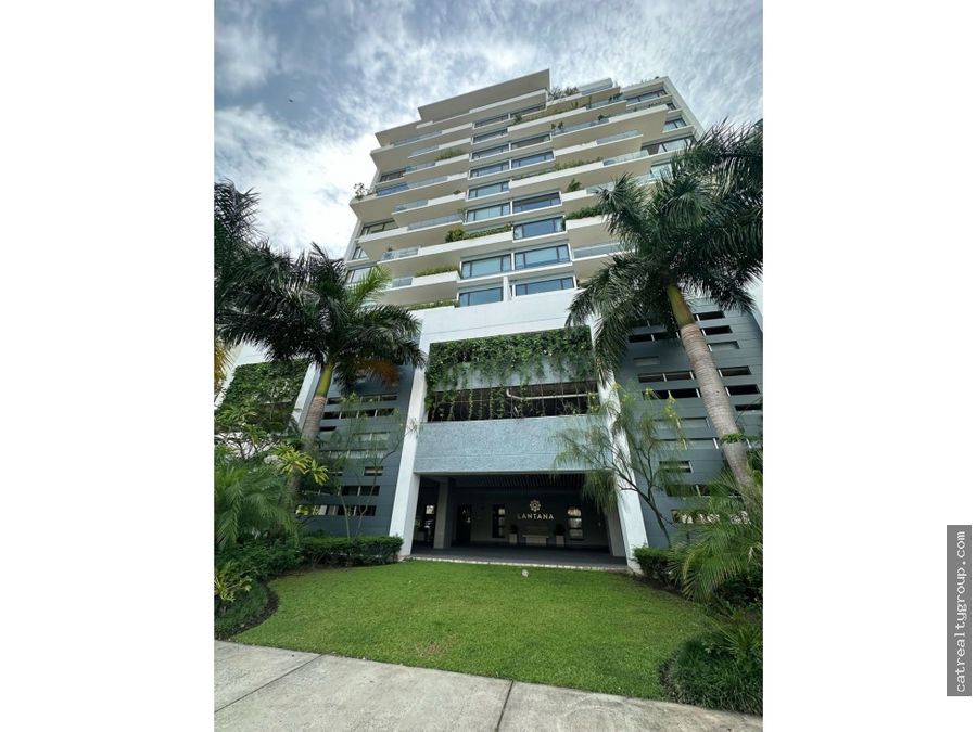 Apartment at Panamá