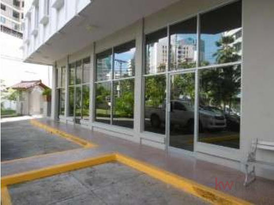 Commercial at Panamá