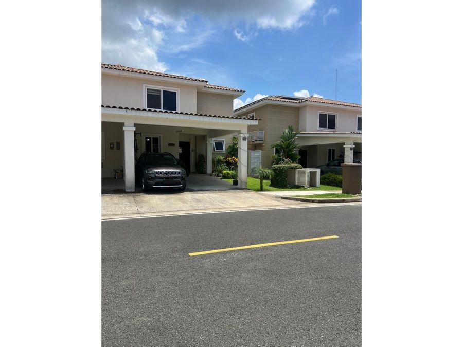 House at PH Bosques del Pacifico