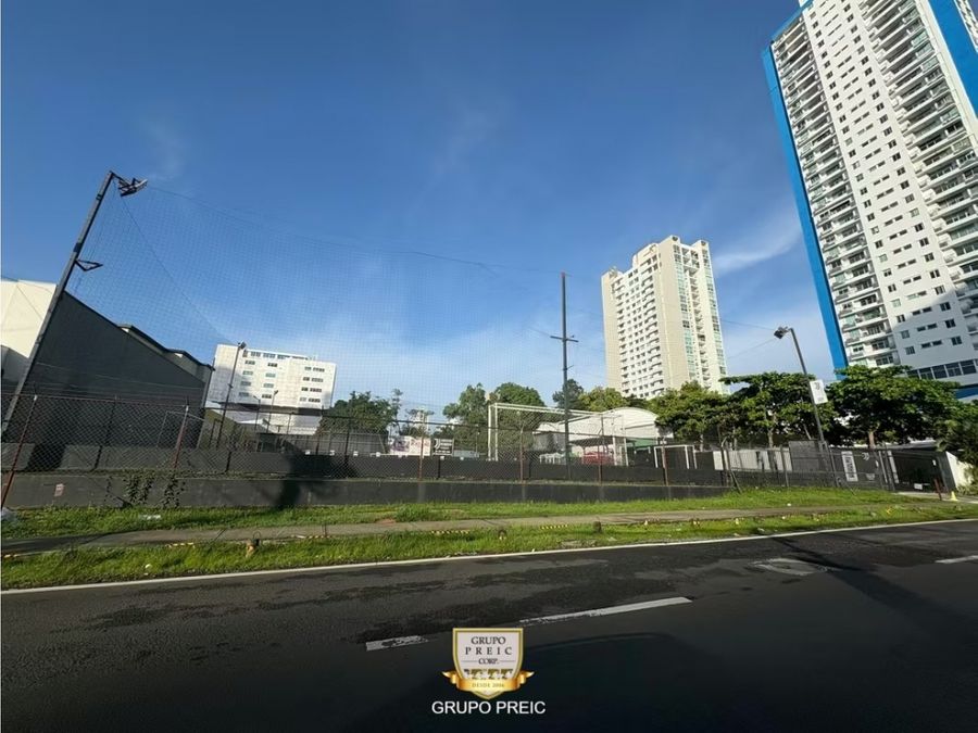 Land at Panama