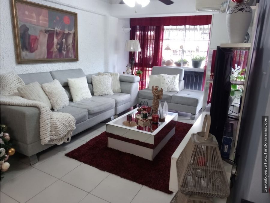Apartment at Panamá
