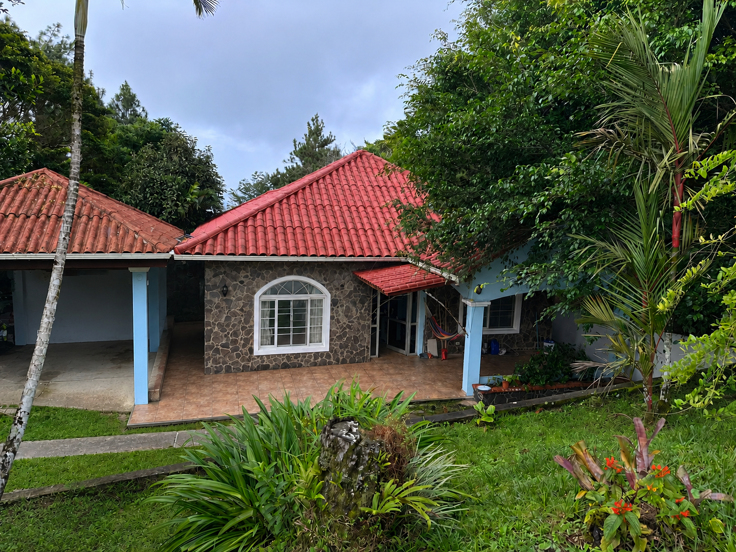 Property at los altos de cerro azul