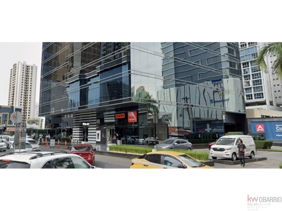 Commercial at Panamá