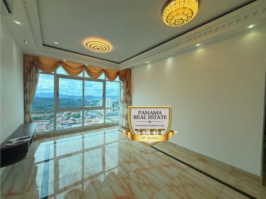 Apartment at Panama