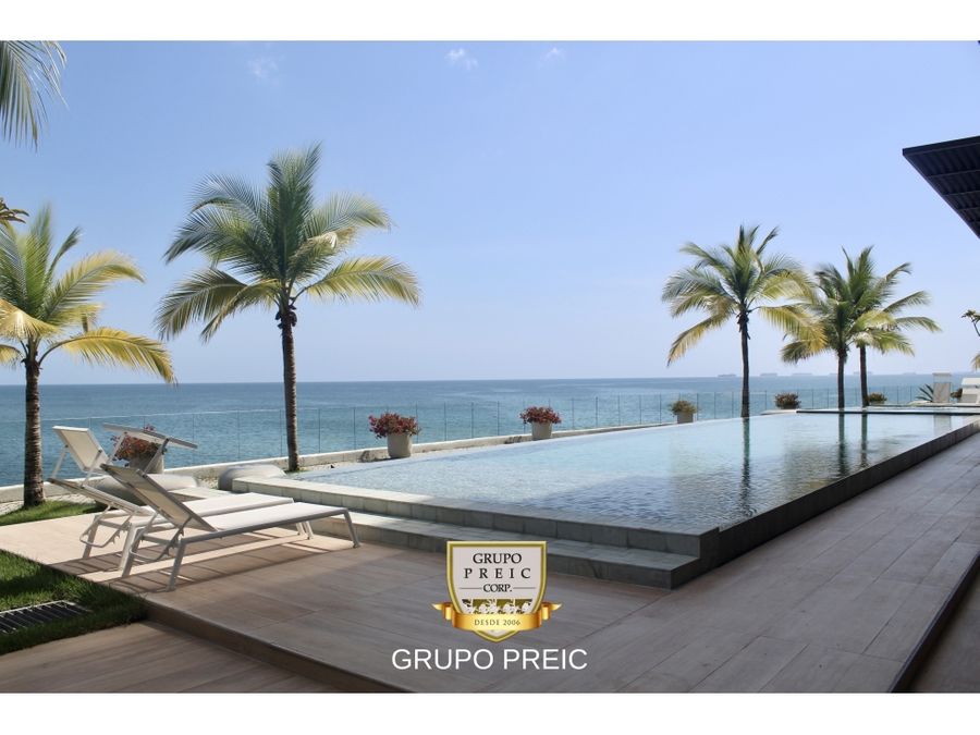 Apartment at Panama