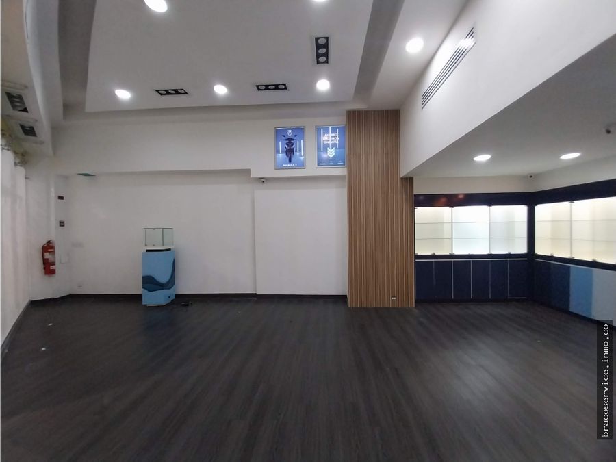 Commercial at Panama