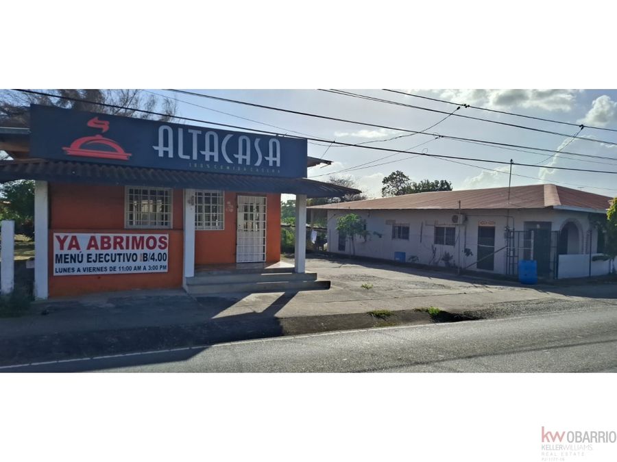 Commercial at La Chorrera