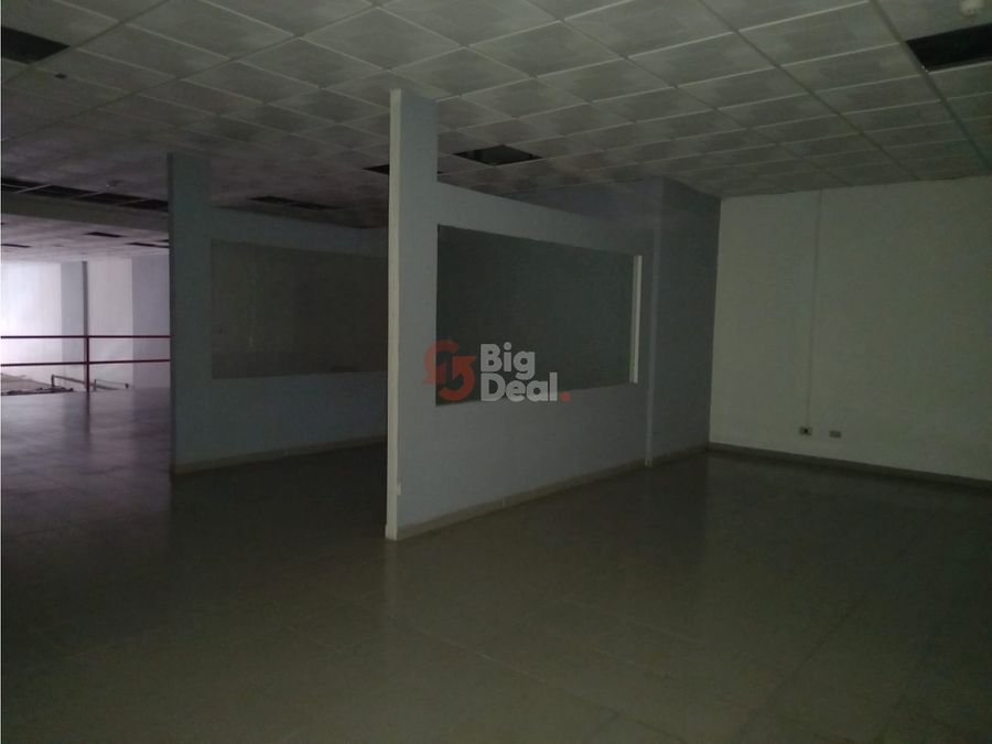 Commercial at San Miguelito
