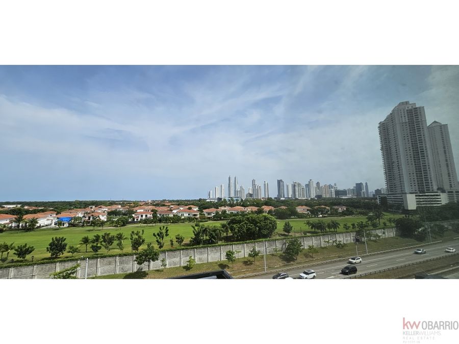 Office at Panamá
