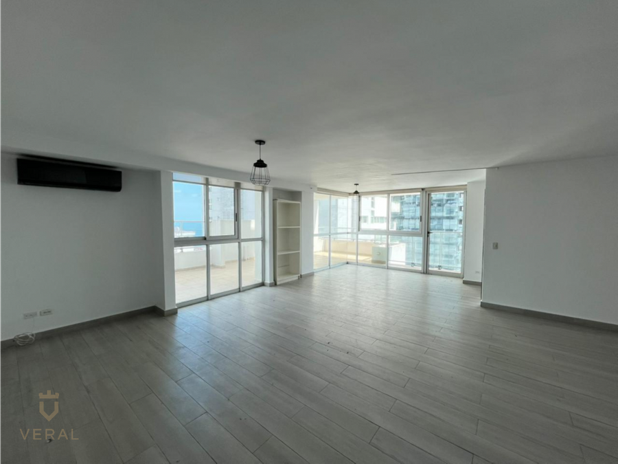 Apartment at Panamá