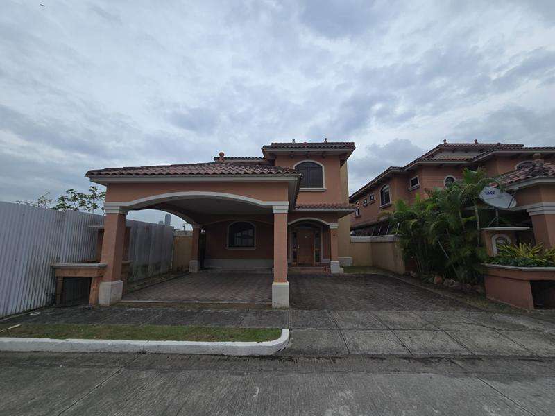 Property at costa sur