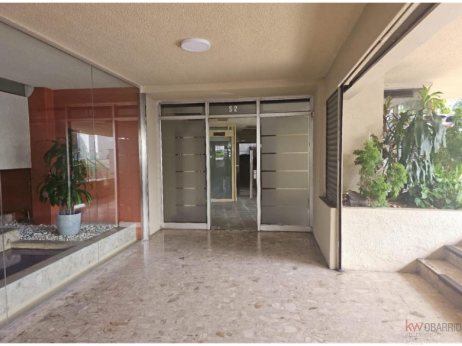 Commercial at Panamá