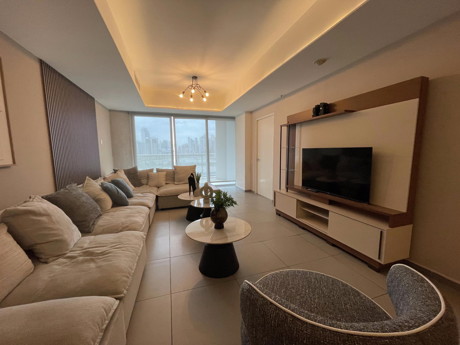 Property at cinta costera