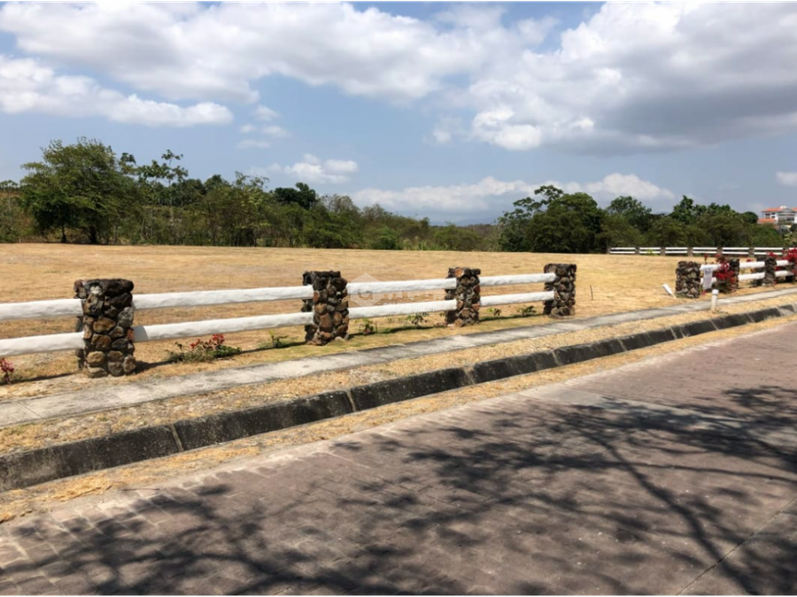 Land at Panamá Oeste