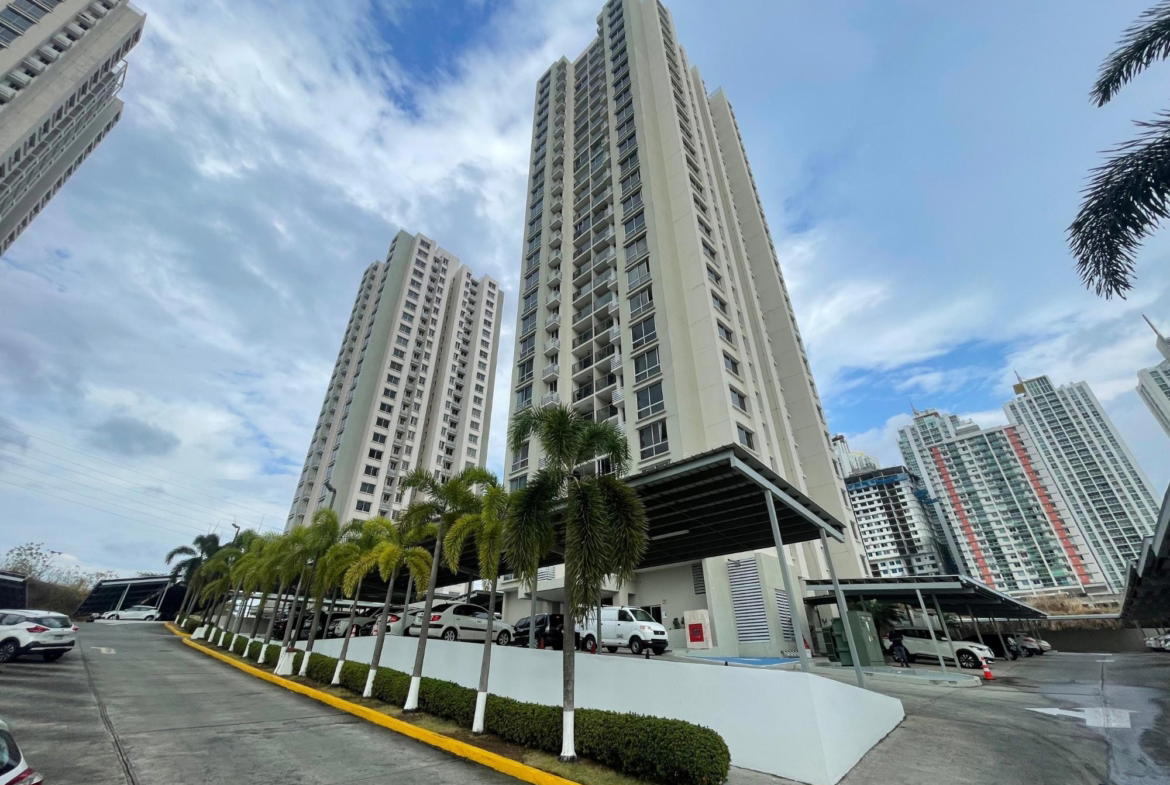 Property at ph rokas condado del rey