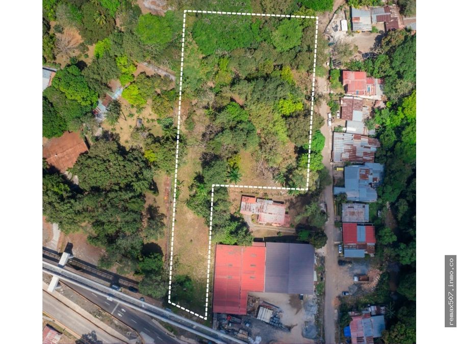 Land at Arraiján