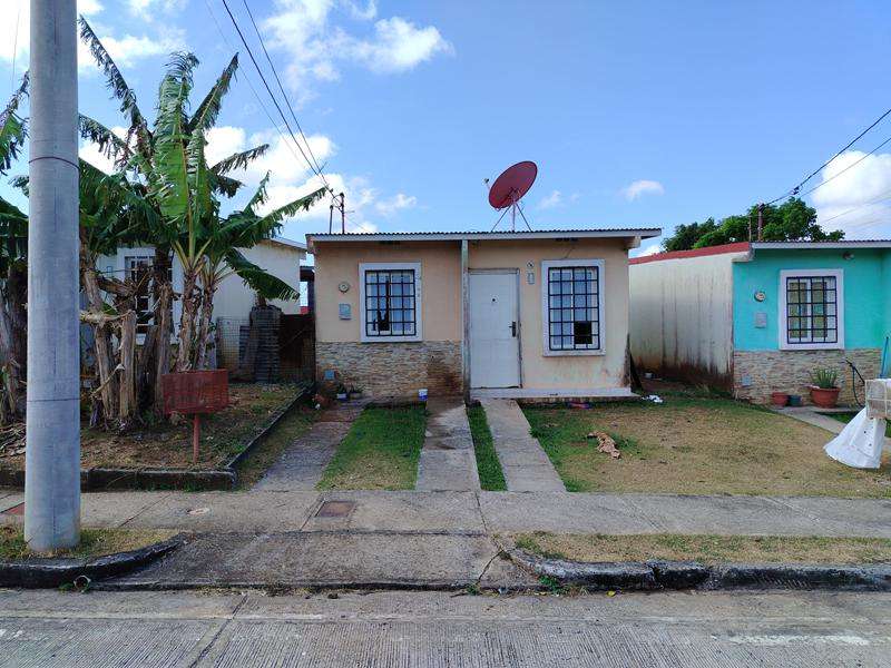 Property at puerto caimito