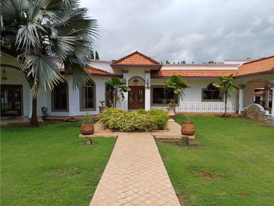 House at Tierras Altas