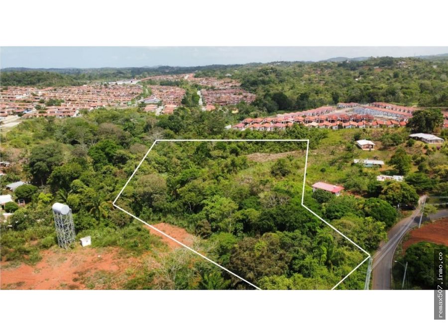 Land at Arraiján