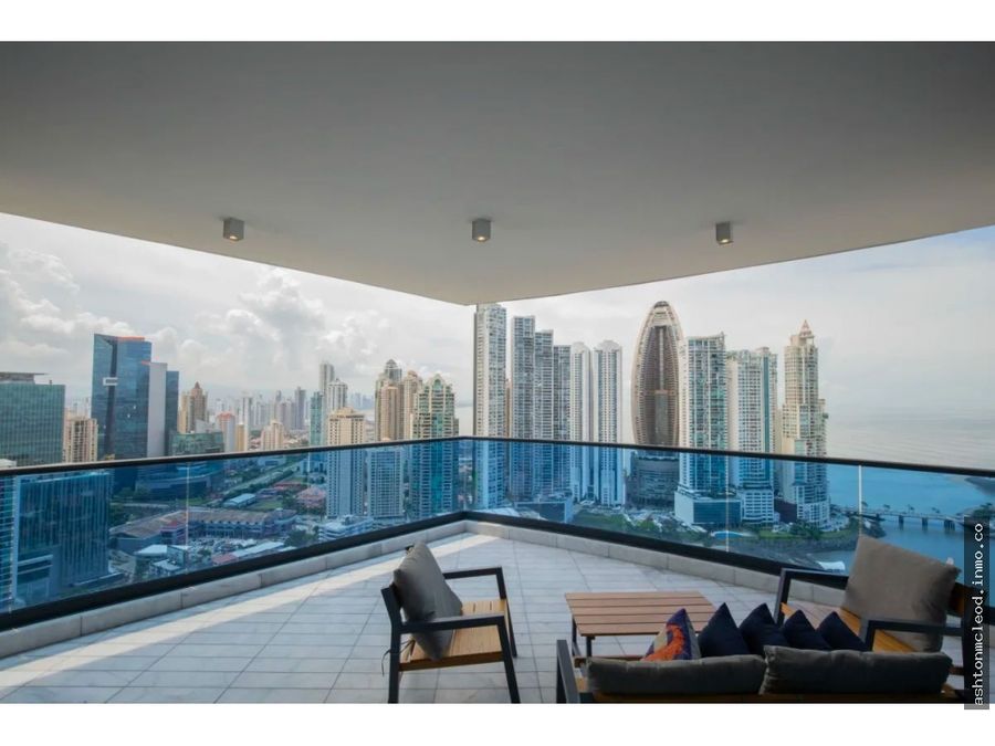 Apartment at Panamá