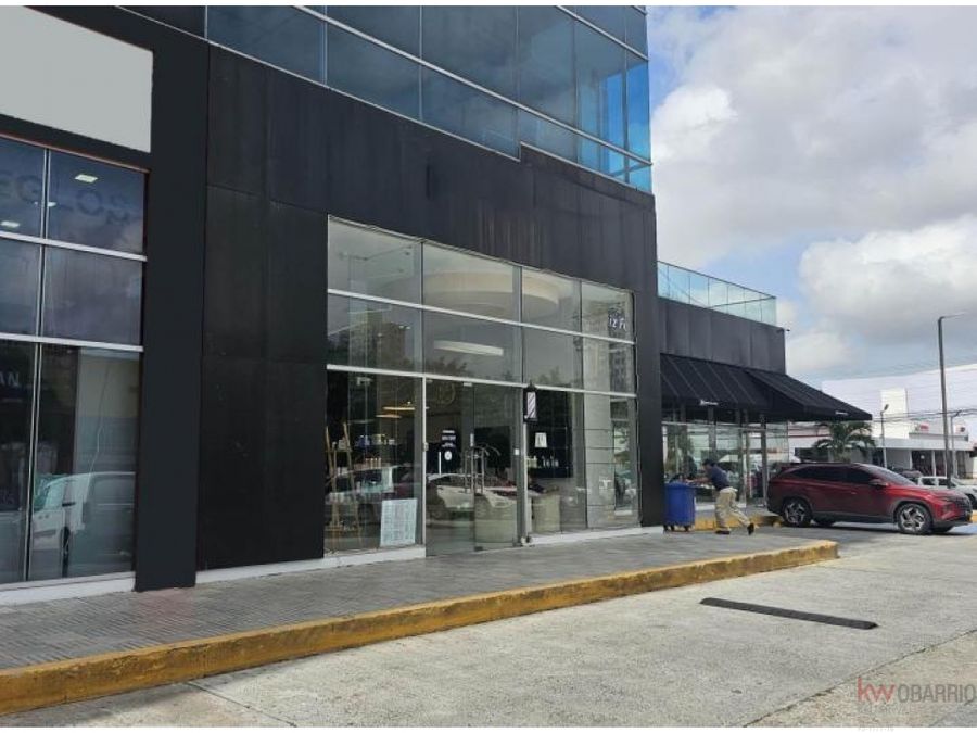 Commercial at Panamá