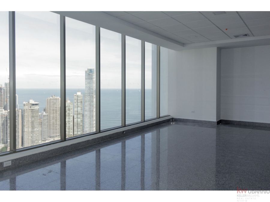 Office at Panamá