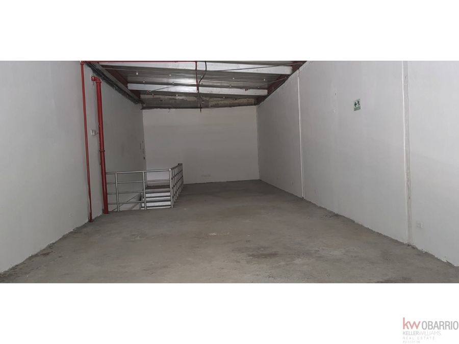 Commercial at Panamá