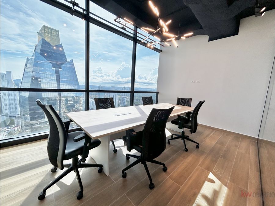 Office at PH Tower Financial Center