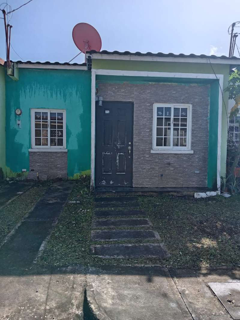 Property at pacora