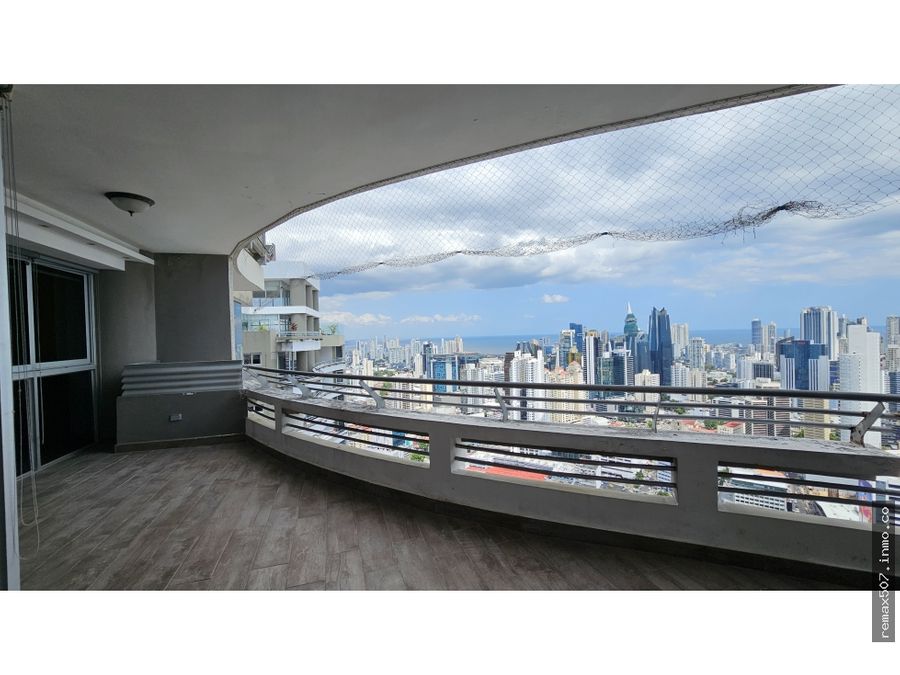 Apartment at Panamá