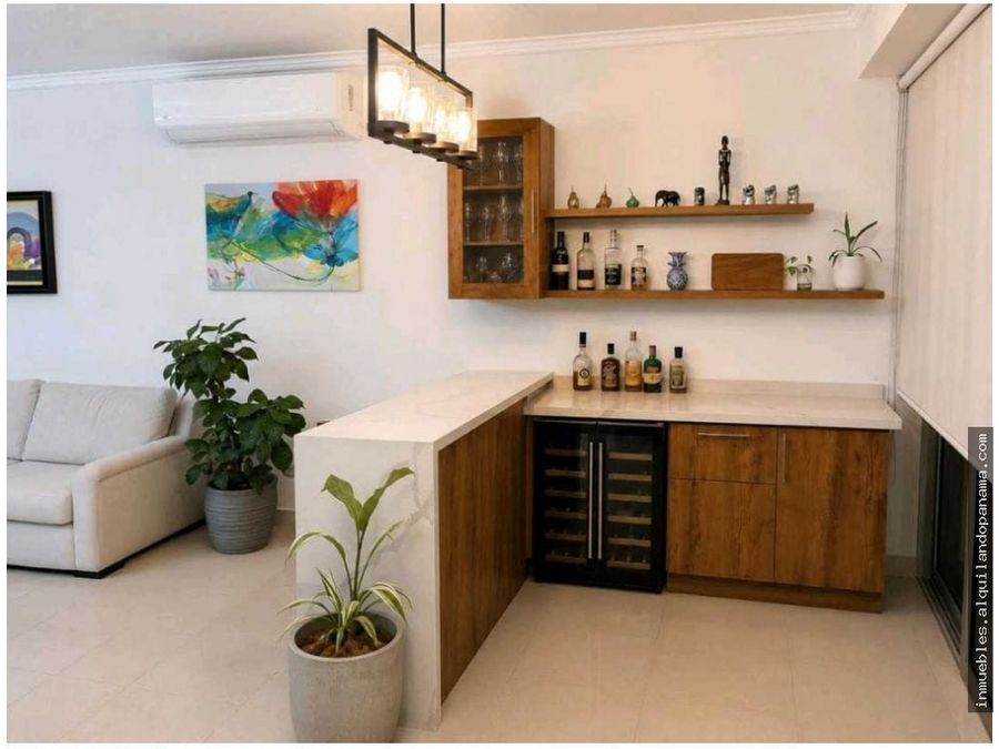 Apartment at Panama