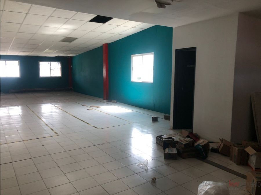 Comercial en Bella Vista